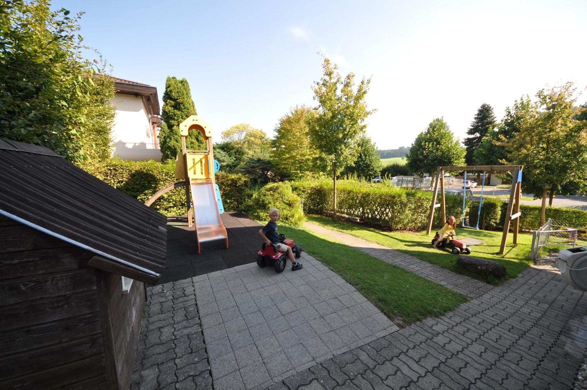 Hotel Felmis Horw Bagian luar foto